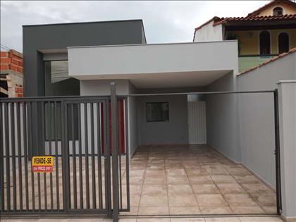 Casa à Venda