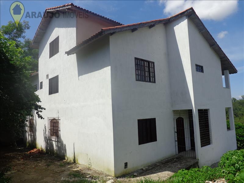 Casa a Venda no Penedo em Itatiaia