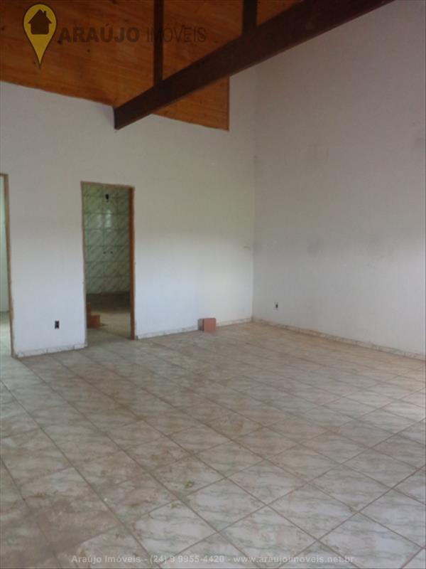 Casa a Venda no Penedo em Itatiaia