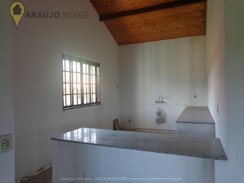 Casa a Venda no Penedo em Itatiaia