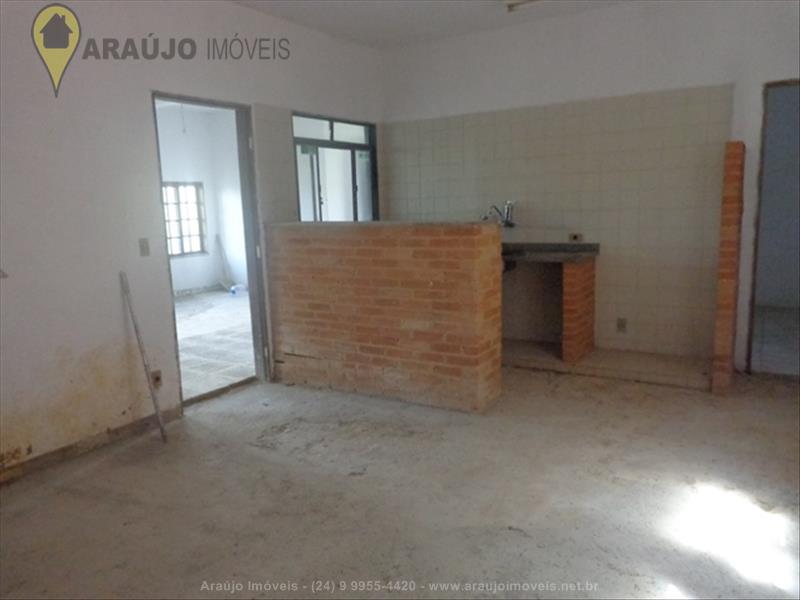 Casa a Venda no Penedo em Itatiaia