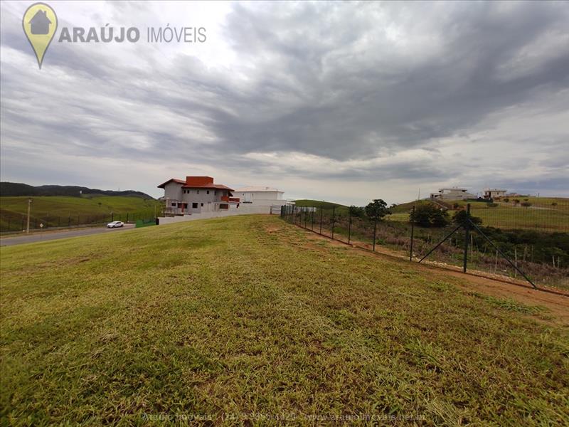 Terreno a Venda no Parque Ipiranga em Resende