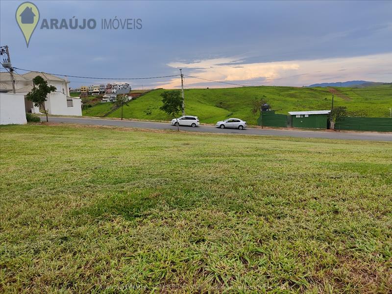 Terreno a Venda no Parque Ipiranga em Resende