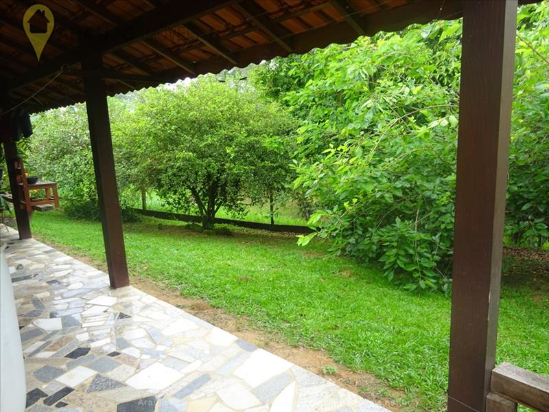 Casa a Venda no Penedo em Itatiaia