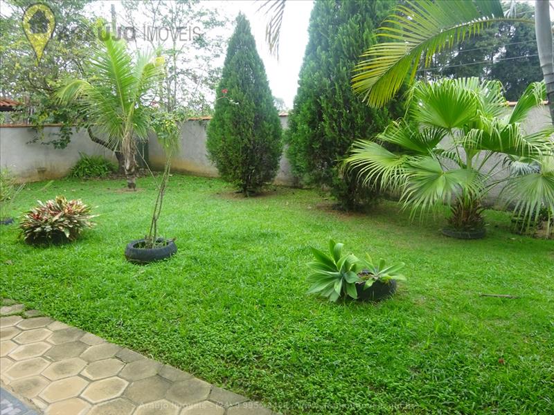 Casa a Venda no Penedo em Itatiaia