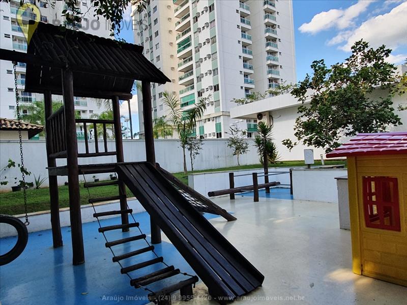 Apartamento a Venda no Comercial em Resende
