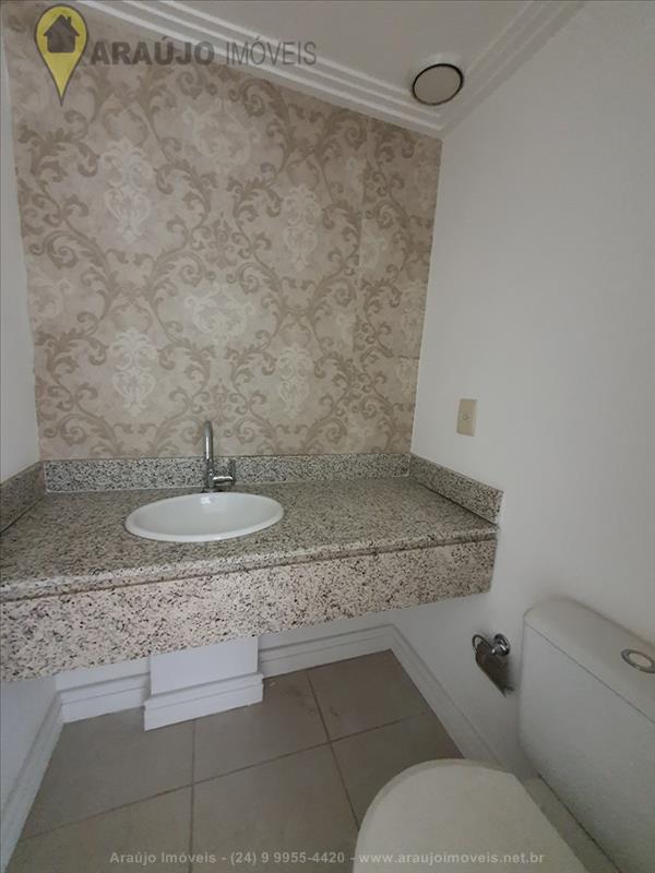 Apartamento a Venda no Comercial em Resende