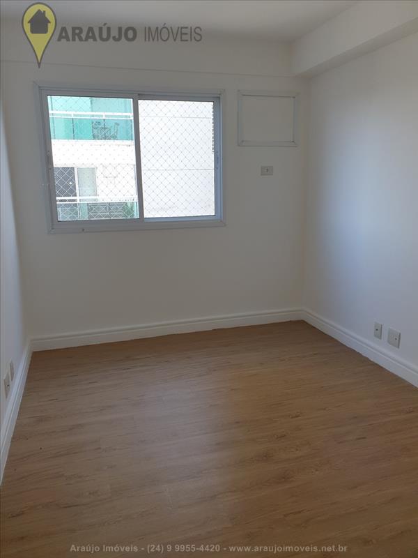 Apartamento a Venda no Comercial em Resende