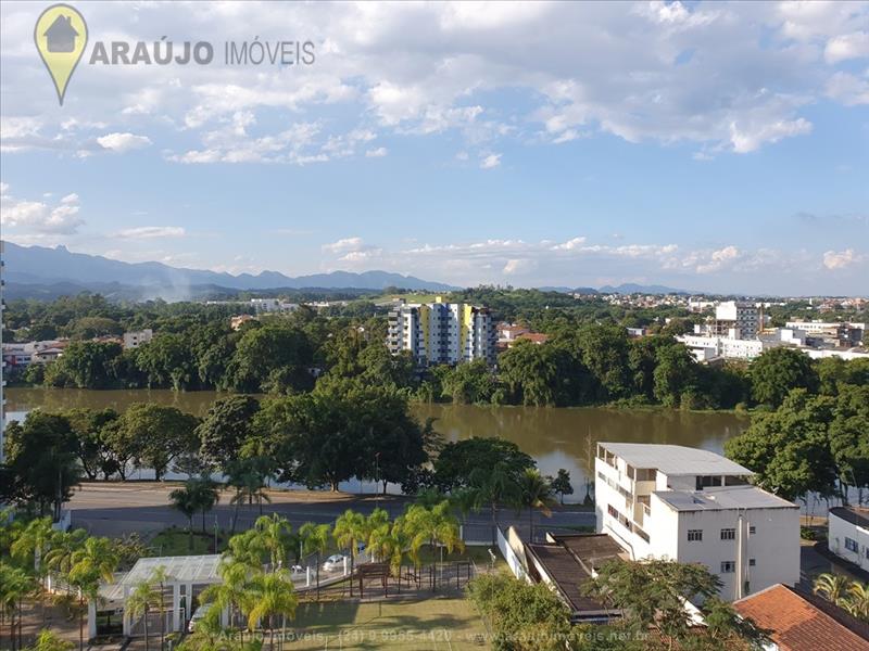 Apartamento a Venda no Comercial em Resende