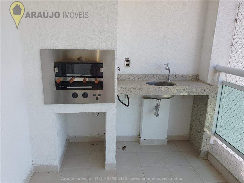 Apartamento a Venda no Comercial em Resende