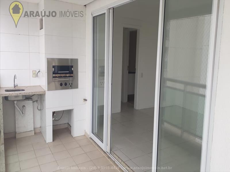 Apartamento a Venda no Comercial em Resende