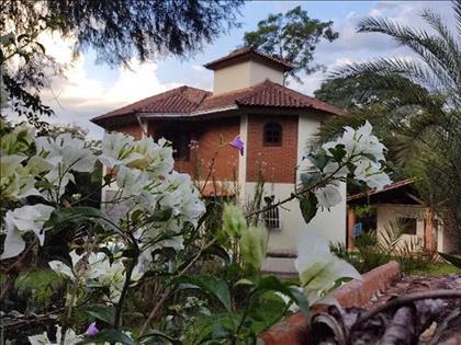 Casa à Venda