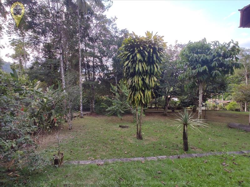 Casa a Venda no Penedo em Itatiaia