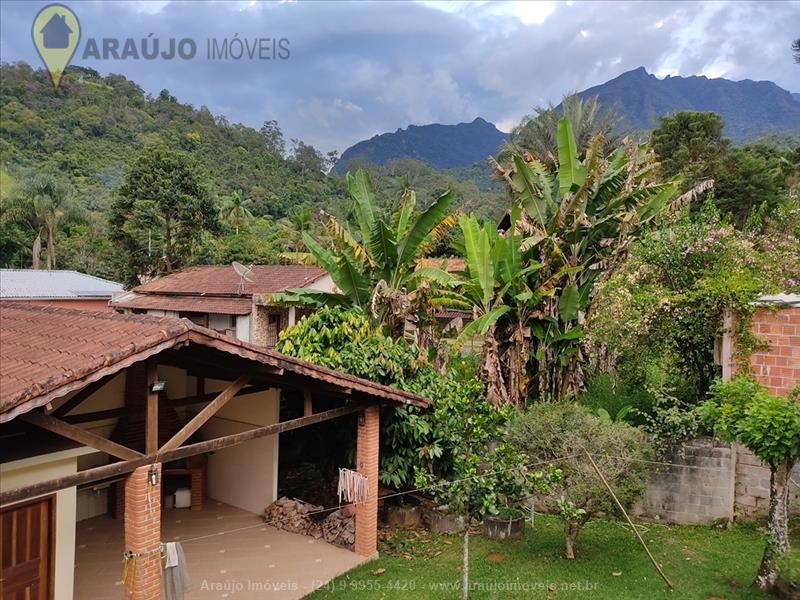 Casa a Venda no Penedo em Itatiaia