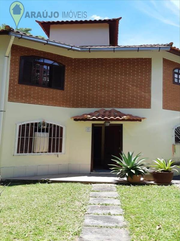 Casa a Venda no Penedo em Itatiaia