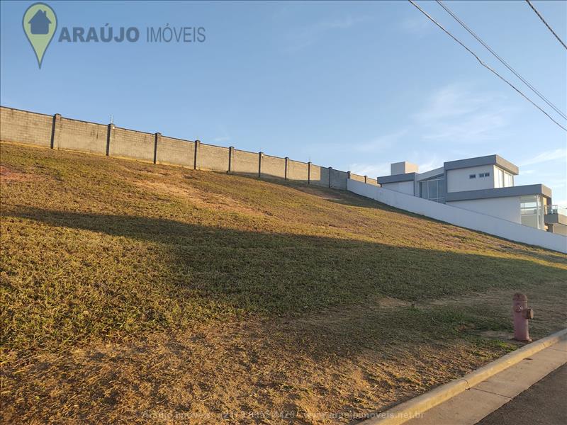 Terreno a Venda no Parque Ipiranga em Resende