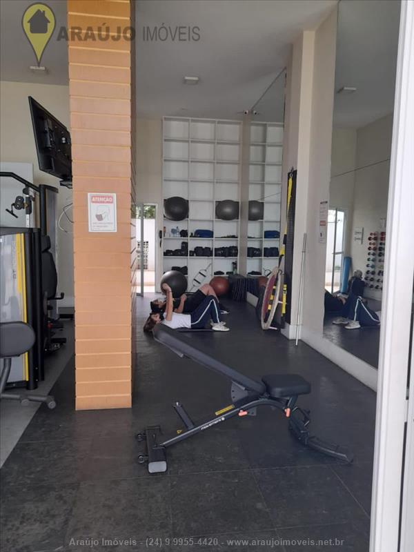 Apartamento a Venda no Comercial em Resende