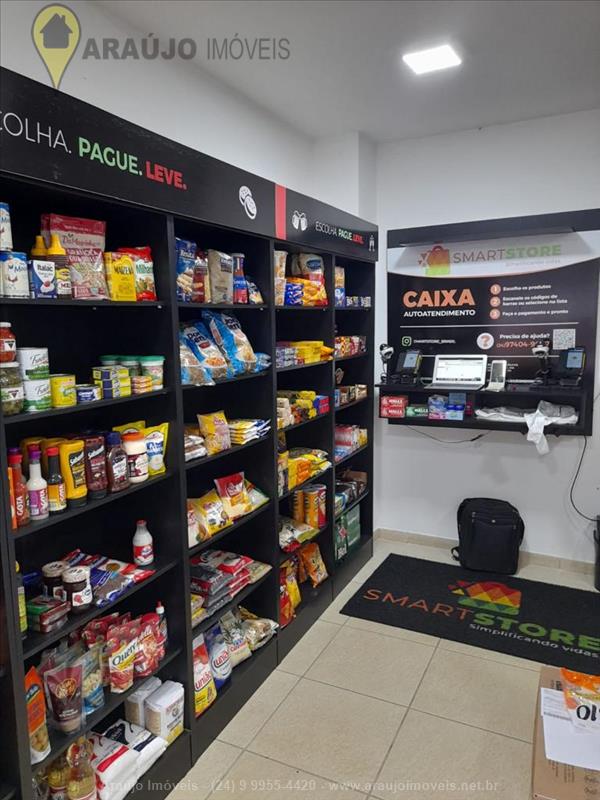 Apartamento a Venda no Comercial em Resende