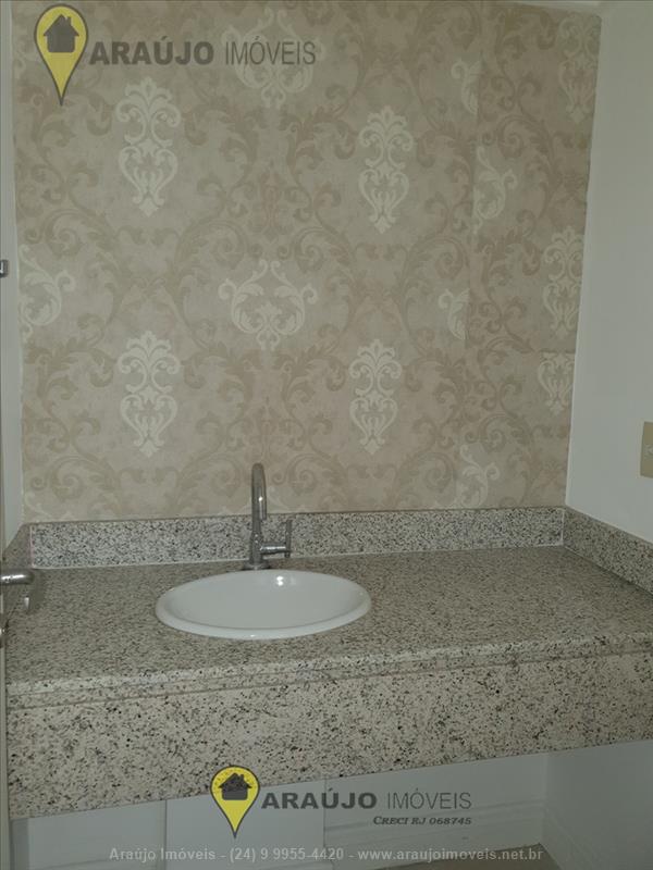 Apartamento a Venda no Comercial em Resende