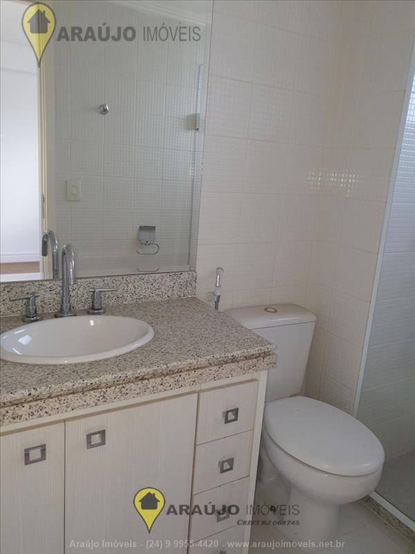 Apartamento a Venda no Comercial em Resende