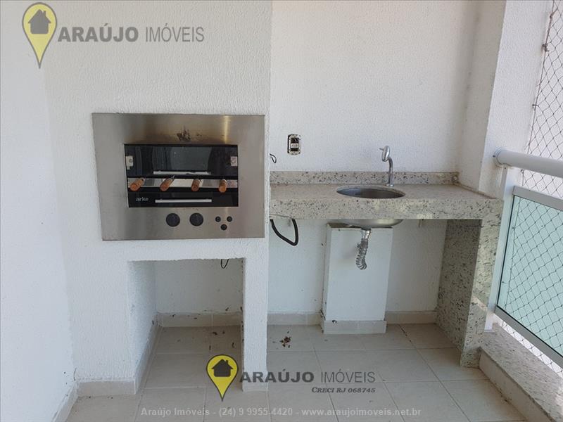 Apartamento a Venda no Comercial em Resende