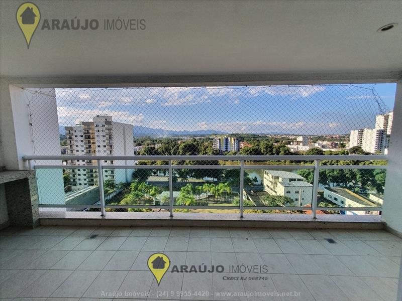 Apartamento a Venda no Comercial em Resende