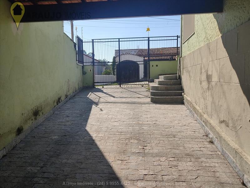 Casa a Venda no Jardim Brasília em Resende