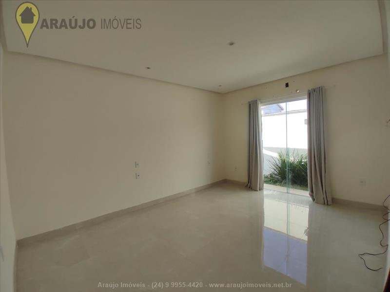 Casa a Venda no Parque Ipiranga em Resende