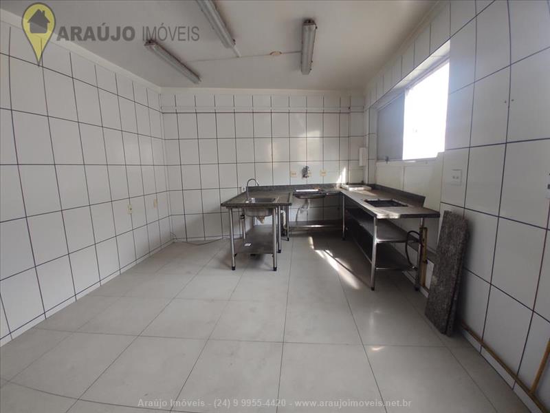 Loja a Venda no Manejo em Resende