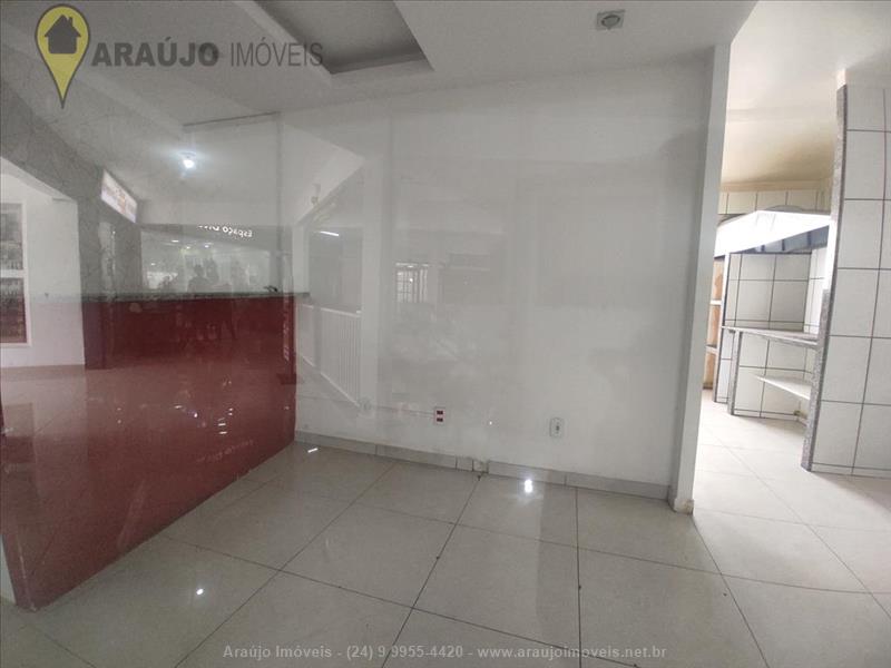 Loja a Venda no Manejo em Resende
