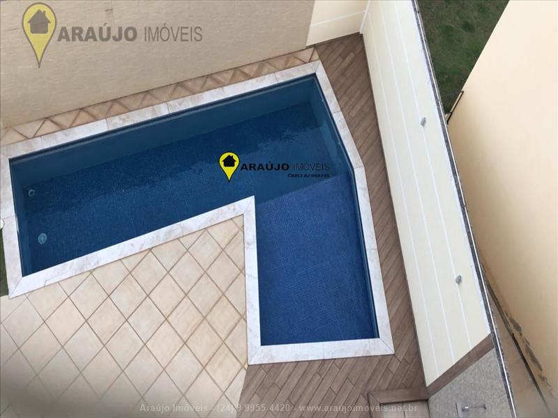 Cobertura a Venda no Jardim Amália em Volta Redonda