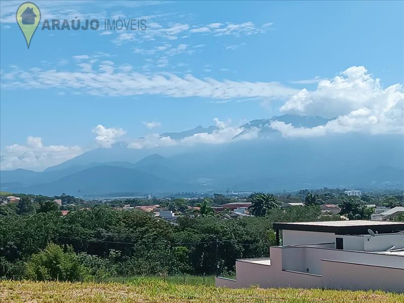 Terreno a Venda no Parque Ipiranga em Resende