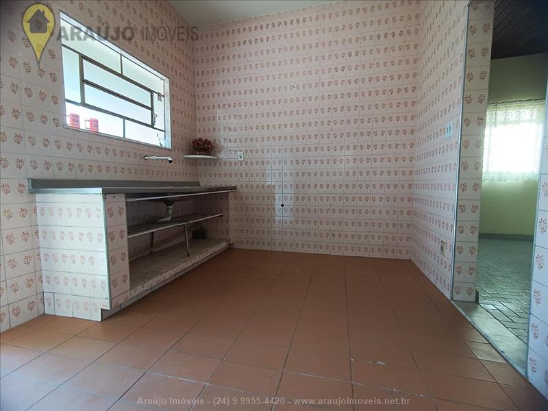 Casa para Venda ou Alugar no Vila Julieta em Resende