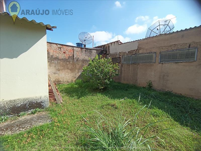 Casa para Venda ou Alugar no Vila Julieta em Resende