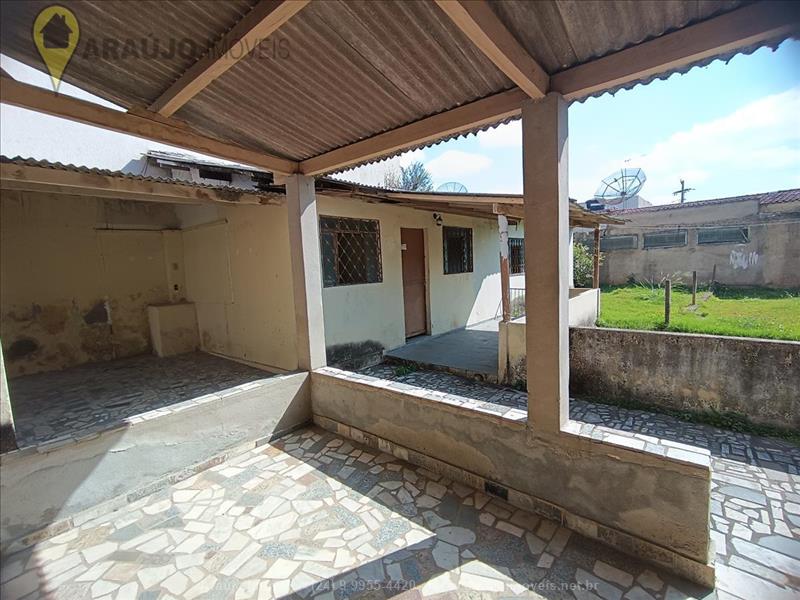 Casa para Venda ou Alugar no Vila Julieta em Resende