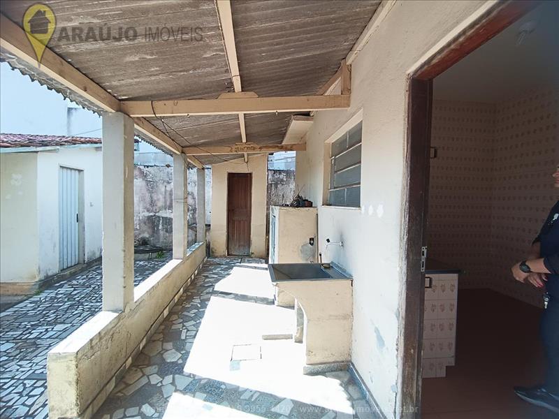 Casa para Venda ou Alugar no Vila Julieta em Resende
