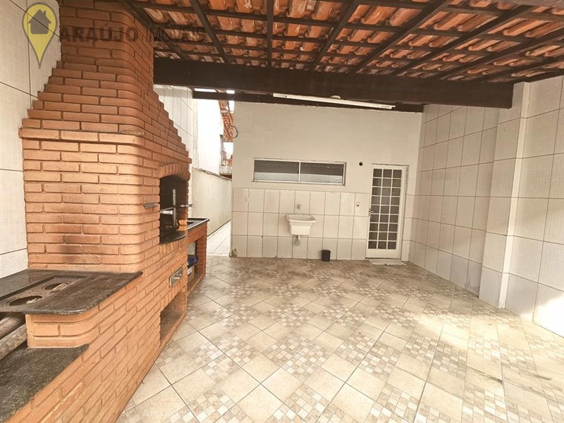 Casa a Venda no Mirante de Serra em Resende