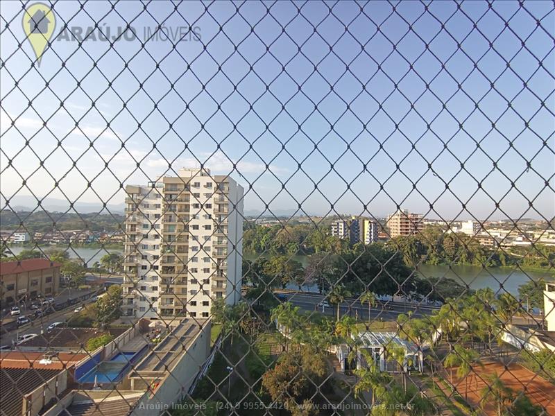 Apartamento para Alugar no Comercial em Resende