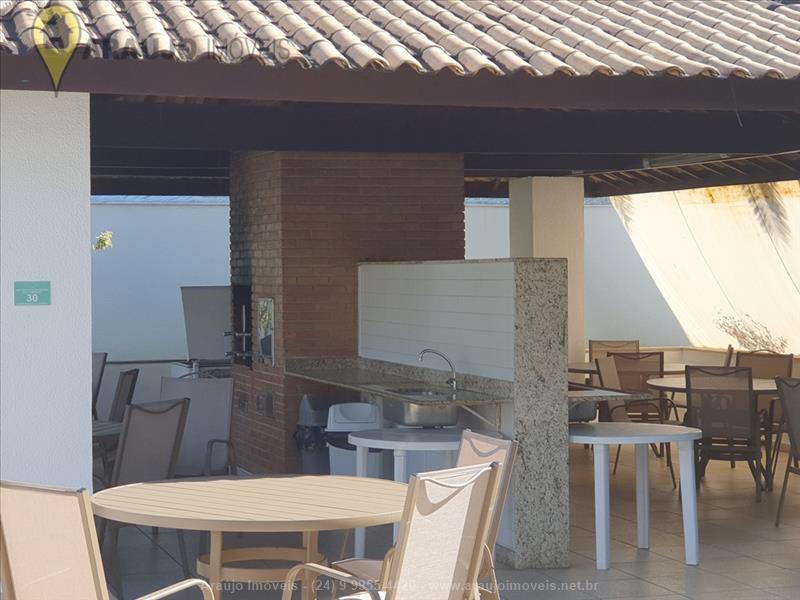 Apartamento para Alugar no Comercial em Resende