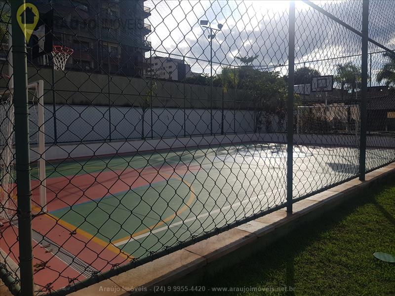 Apartamento para Alugar no Comercial em Resende