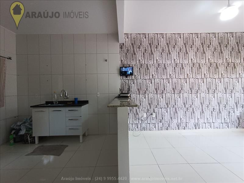 Casa para Alugar no Monet em Resende