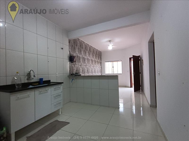 Casa para Alugar no Monet em Resende