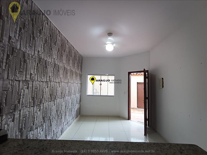 Casa para Alugar no Monet em Resende