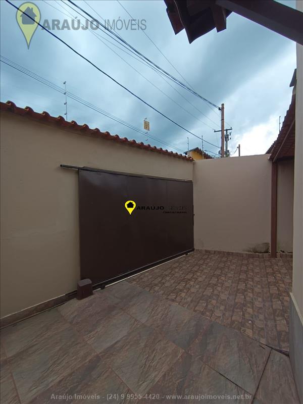 Casa para Alugar no Monet em Resende