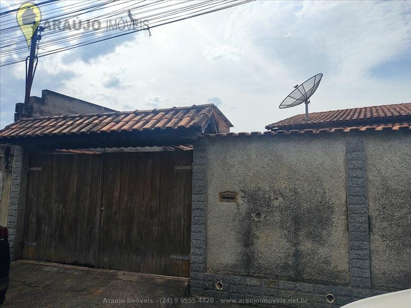 Casa para Alugar no Campo Alegre em Itatiaia