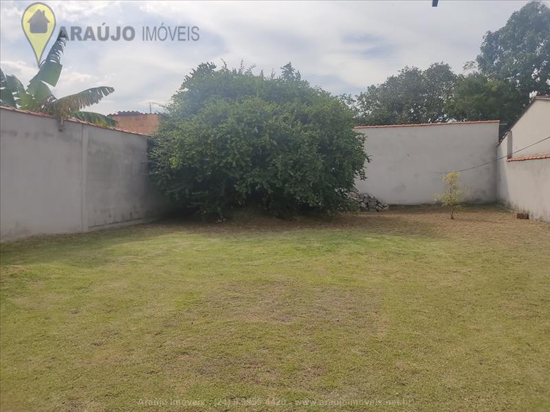 Casa para Alugar no Campo Alegre em Itatiaia