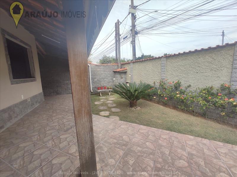 Casa para Alugar no Campo Alegre em Itatiaia