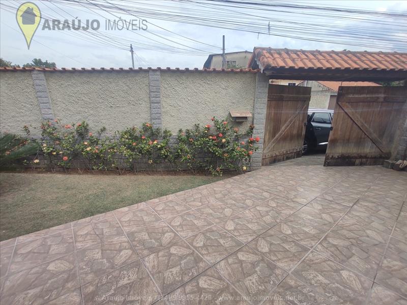 Casa a Venda no Campo Alegre em Itatiaia