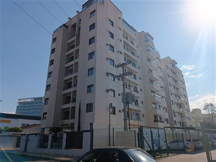 Apartamento à Venda