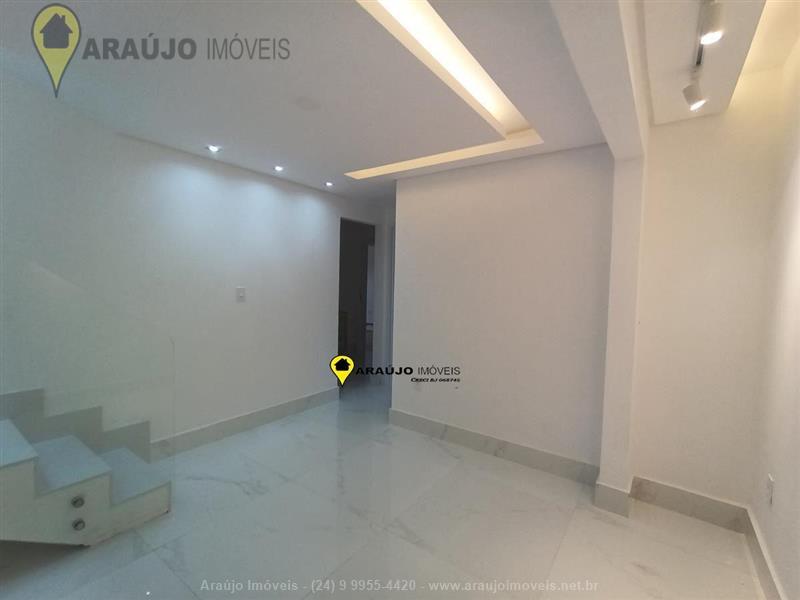 Apartamento Duplex a Venda no Jardim Jalisco em Resende